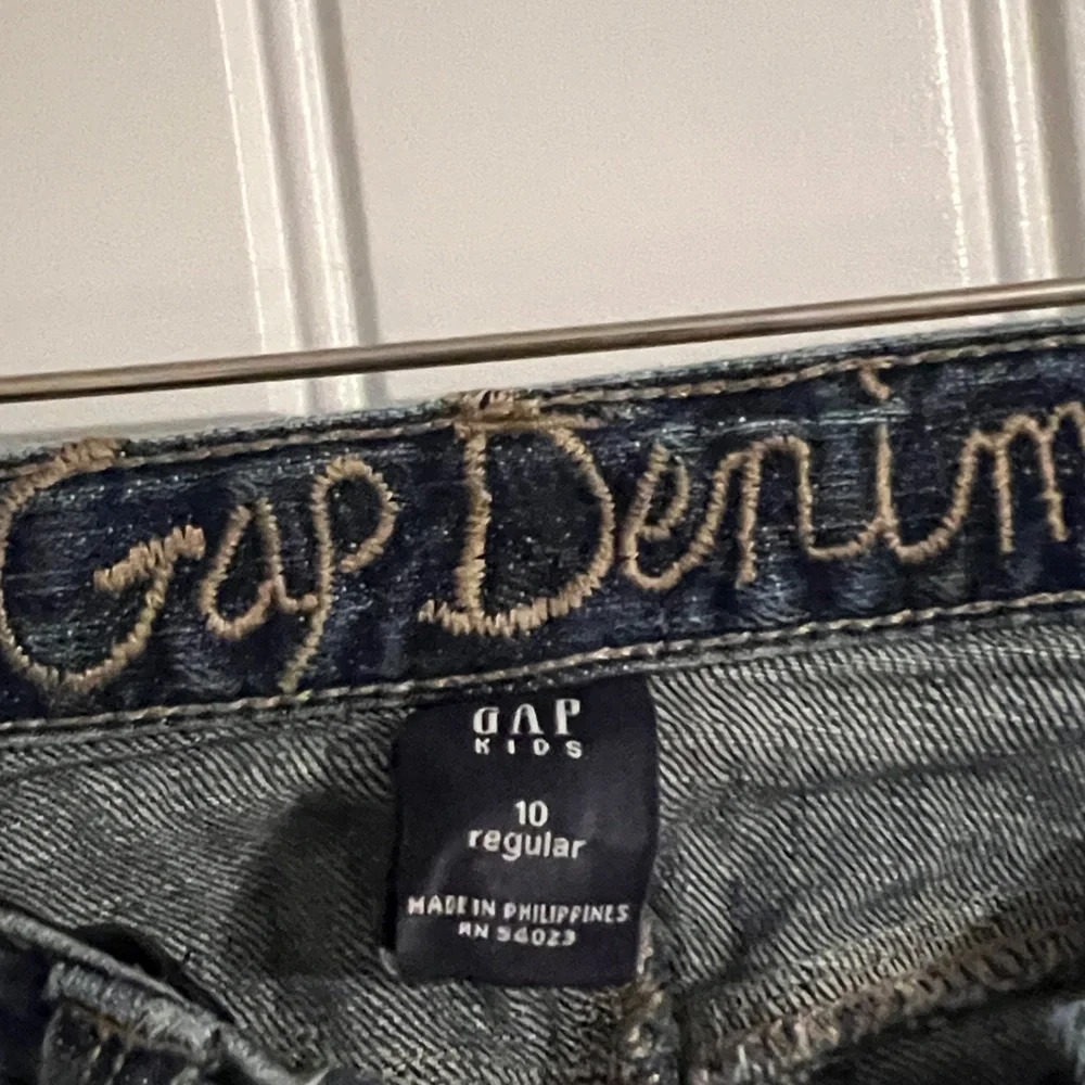 Gap Jean Capris Adjustable waist Size 10